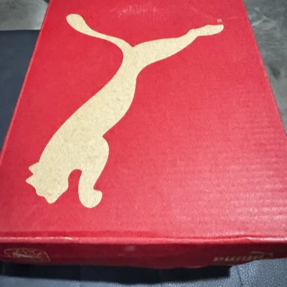 Puma Black Sneakers with Iridescent Accent - Picture 4 of 5